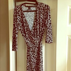 Awesome no wrinkle wrap dress