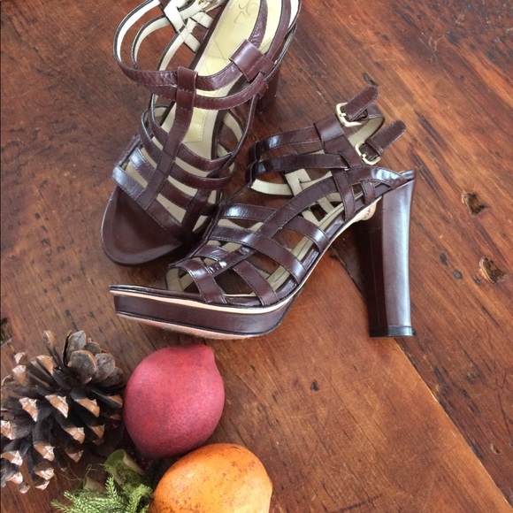 Joan And David stacked heels - Picture 1 of 7