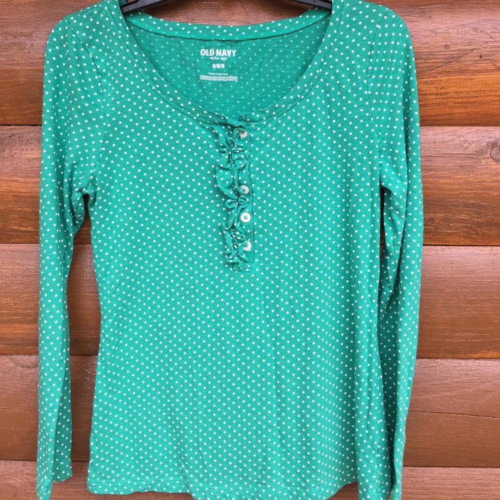 Old Navy top