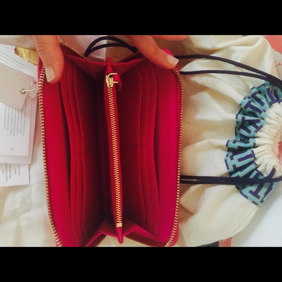 Tory Burch Fleming Hibiscus flower set 🌺🌺🌺 - Picture 4 of 8