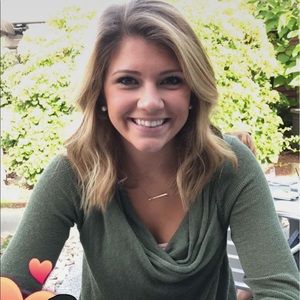 Meet your Posher, Melanie