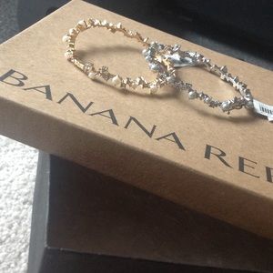 Pearl and crystal bangle bracelet