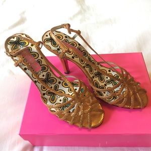 Gold Betsey Johnson kitten heels