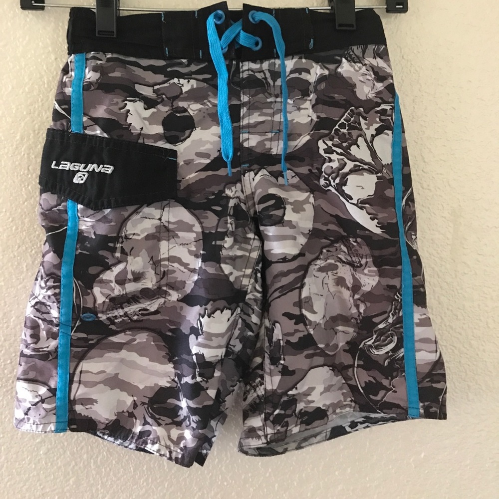 Boys Laguna Board Shorts Size 8.