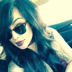 Meet your Posher, Jackie