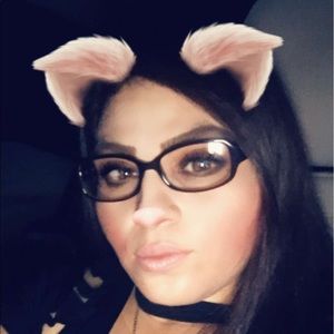 Meet your Posher, Heidi