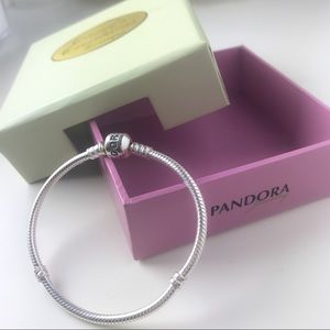 [Pandora] Silver Charm Bracelet 7” Pandora Clasp