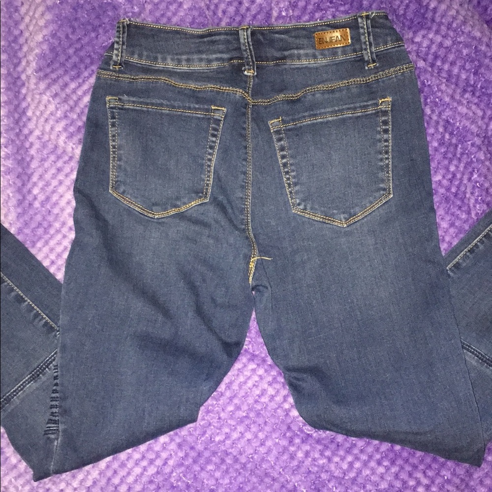**SOLD*** - Picture 3 of 7