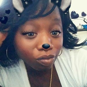 Meet your Posher, Alisha