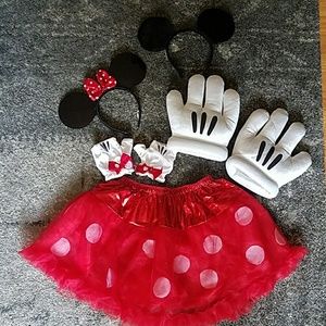 Mickey and Minnie Mouse Halloween Set!