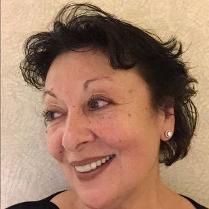 Meet your Posher, Beyhan