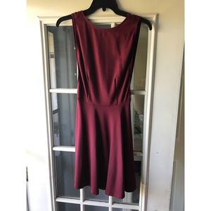 Sleeveless skater dress