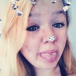 Meet your Posher, Annastacia