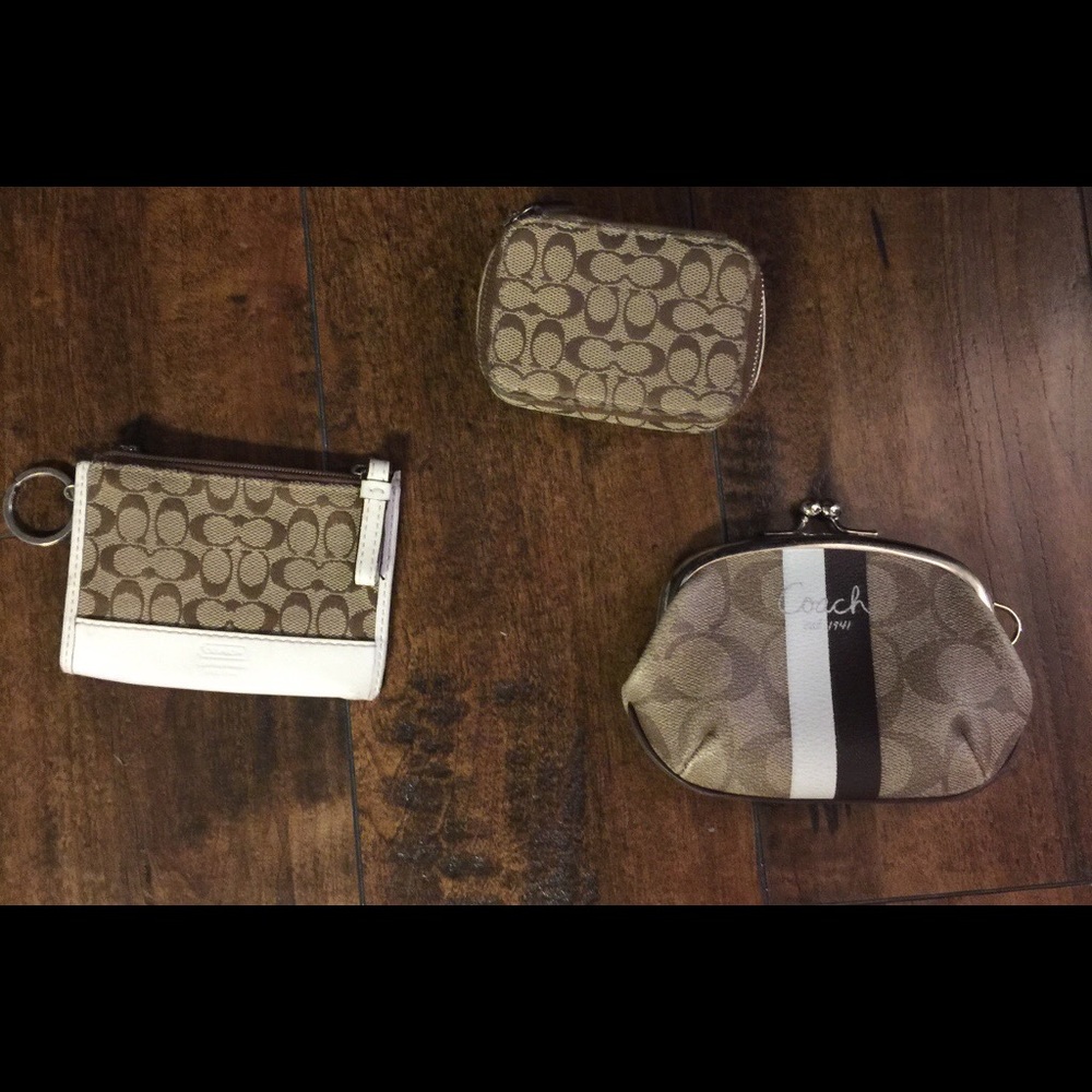 Coach accessories set