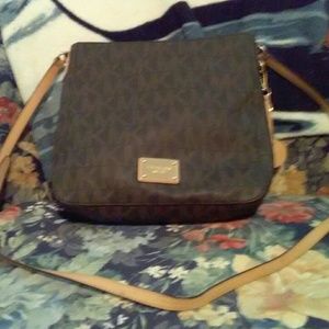 Michael Kors Crossbody