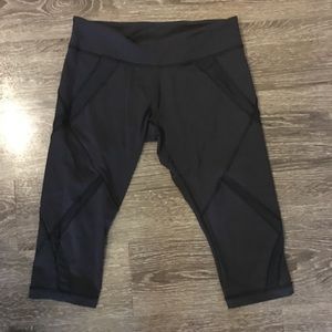Lululemon Cropped Leggings with Mesh Detail, 8