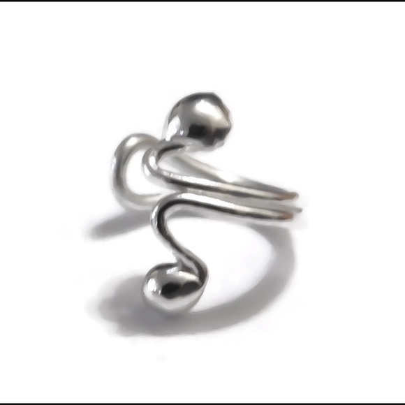 925 sterling silver Fake Tragus clip on earring - Picture 2 of 8