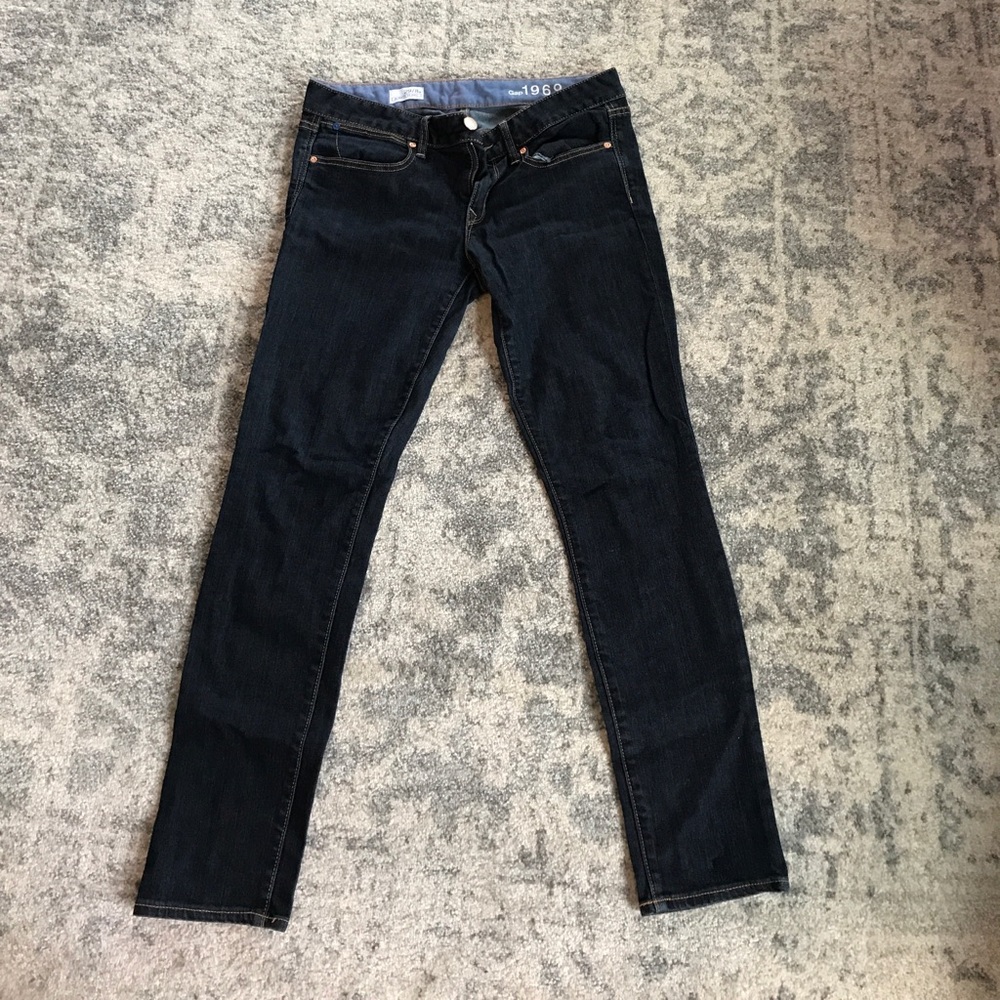 Gap dark wash skinny jeans  size 8 ankle