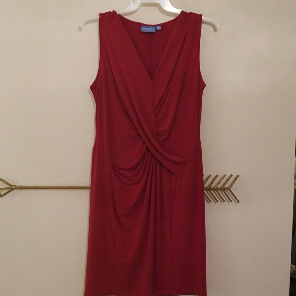 Burgandy sleeveless dress