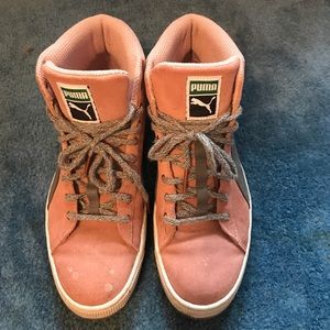 Women’s puma shoes