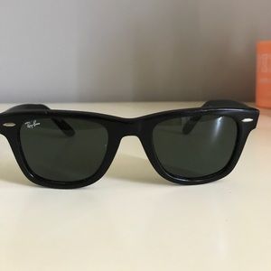 Ray-Ban Wayfarer Sunglasses