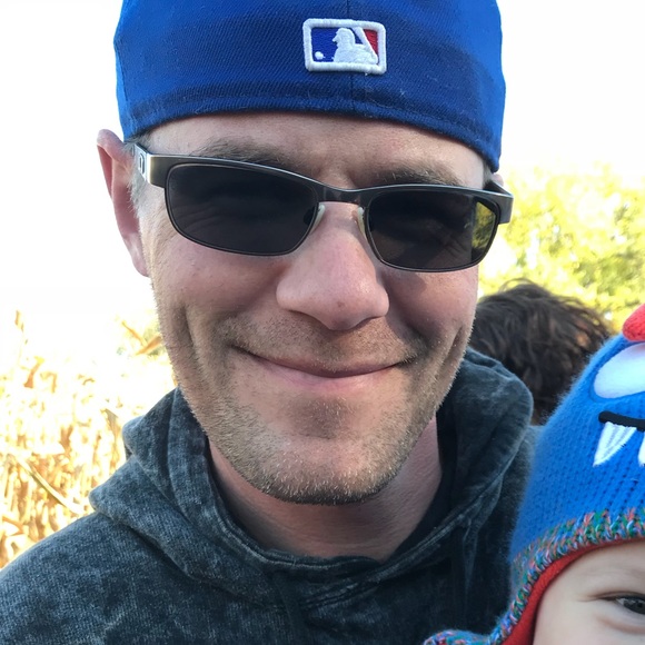 Meet your Posher, Shawn - Picture 1 of 1