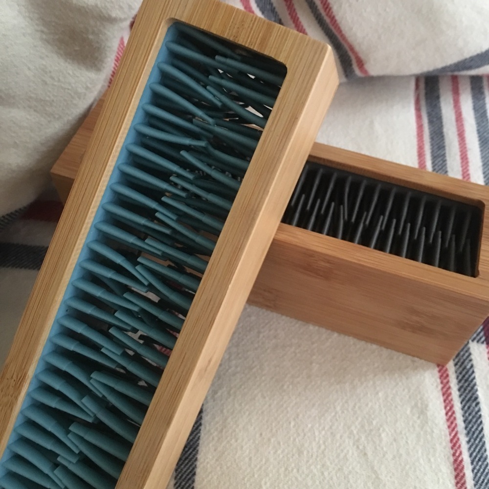 2 pcs bamboo pen holder