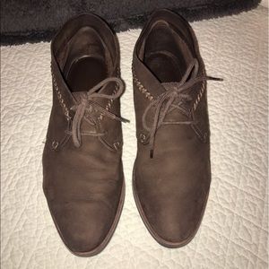 Nice brown leather ankle boots