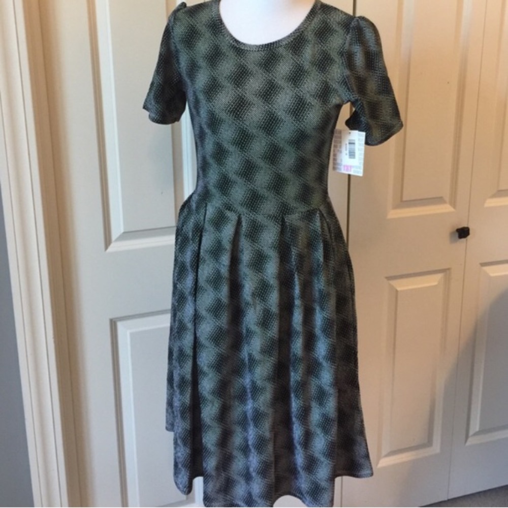 Lularoe Amelia Dress with pockets