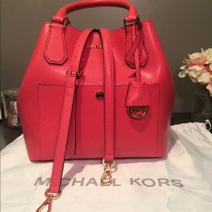 New Price ‼️ MK Greenwich Saffiano Satchel