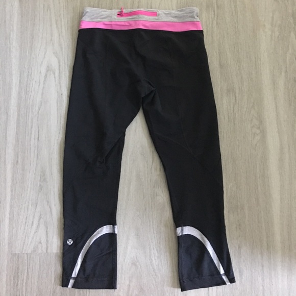 Lululemon Run Inspire Crop - Picture 2 of 8