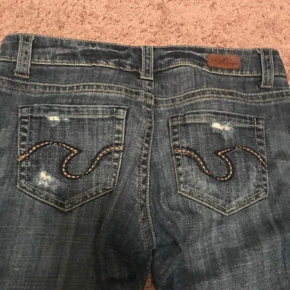 Distressed Jeans - Picture 4 of 4