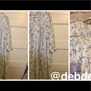 Blue and white Ladies Flannel Robe