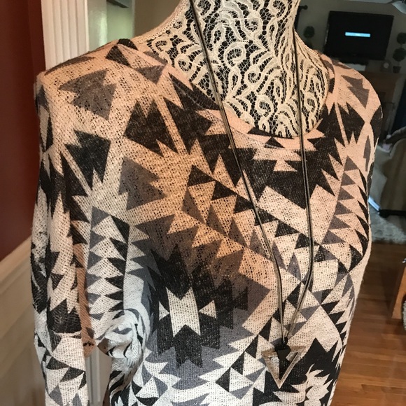 Tunic - Picture 3 of 5