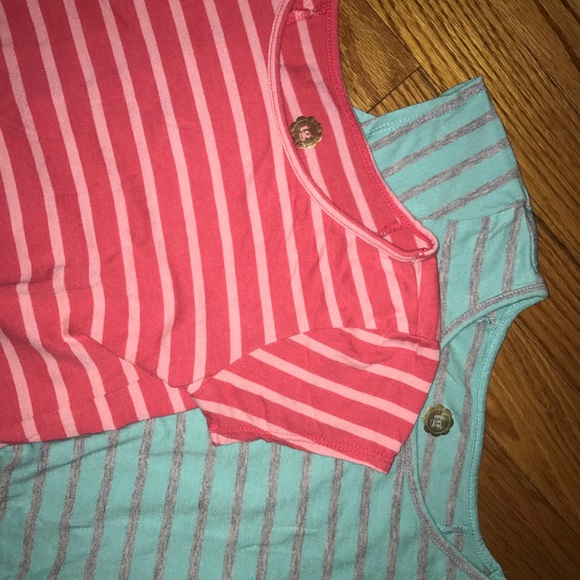 Set of 2, Girls M/8 tops - Picture 2 of 4