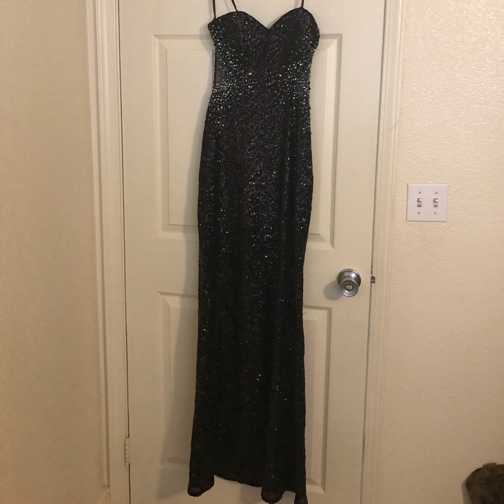 Amazing Ballgown!  Size 4!