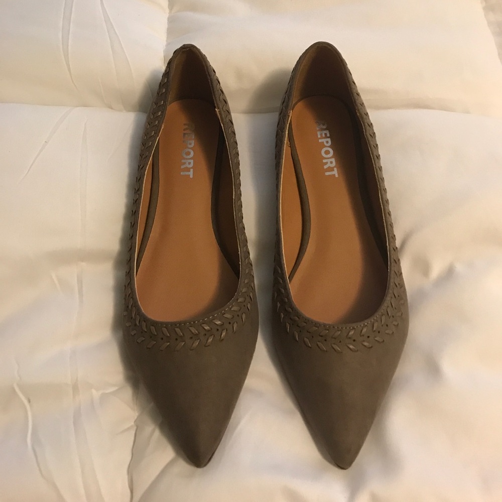Taupe Size 9 flats- New