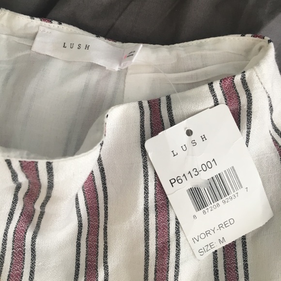 Ruffle shorts - Picture 3 of 3