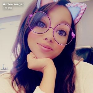 Meet your Posher, Ashlee