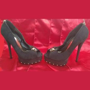 Wild Diva Skull heels