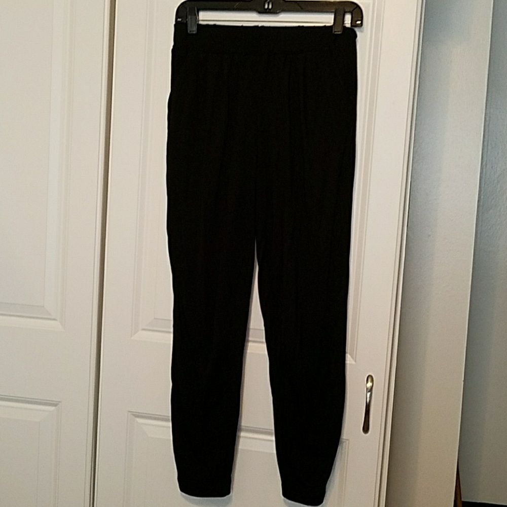 NWOT Jessica Simpson Black Jogger Skinny Pant