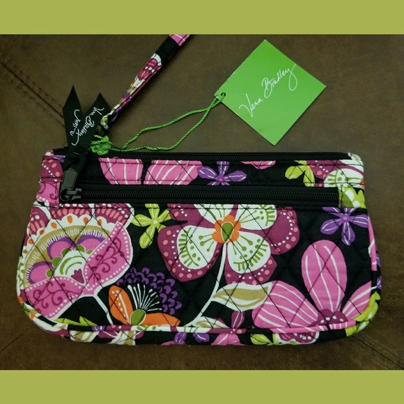 *Sold on x-post* NWT Vera Bradley wristlet - Picture 3 of 5