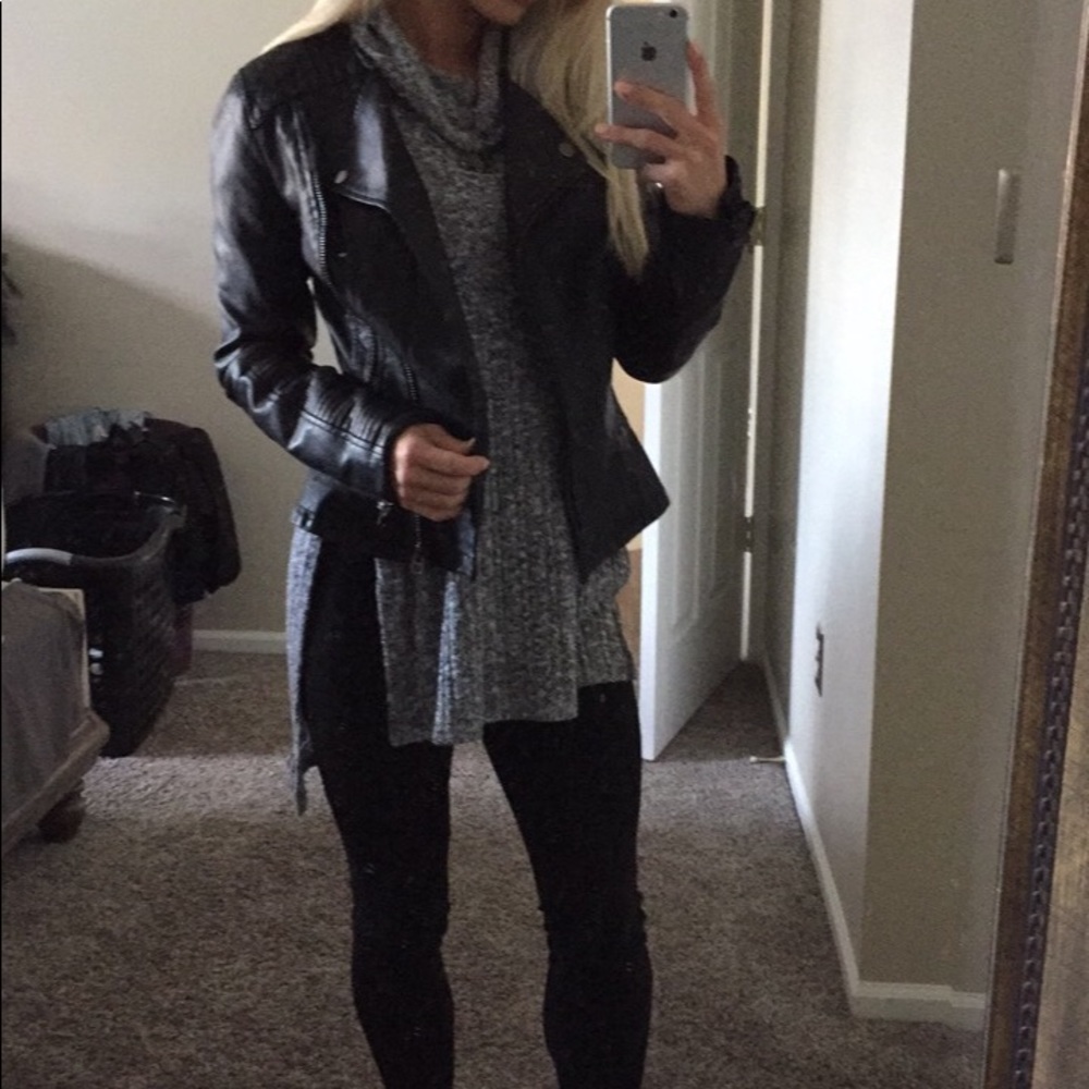 TOPSHOP LEATHER JACKET