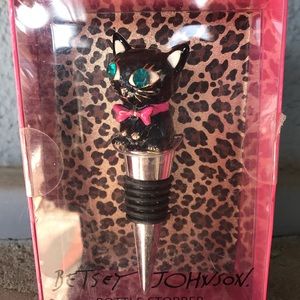 Betsey Johnson Wine Stopper
