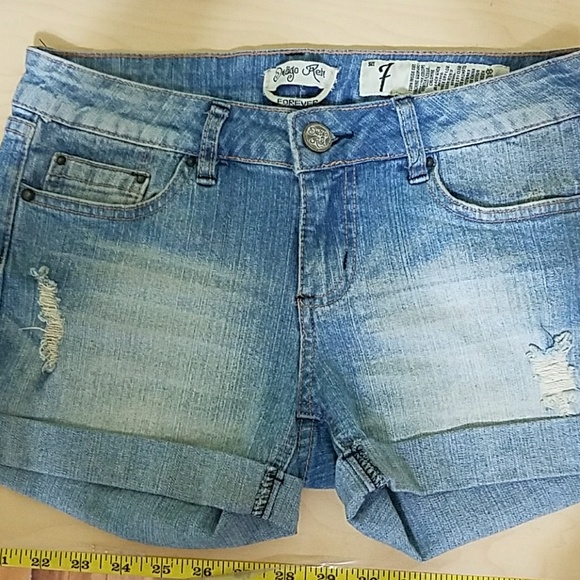 Jean Shorts.Dollhouse/Indigo Rein. - Picture 5 of 9