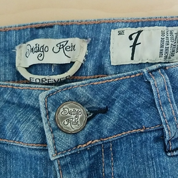 Jean Shorts.Dollhouse/Indigo Rein. - Picture 6 of 9