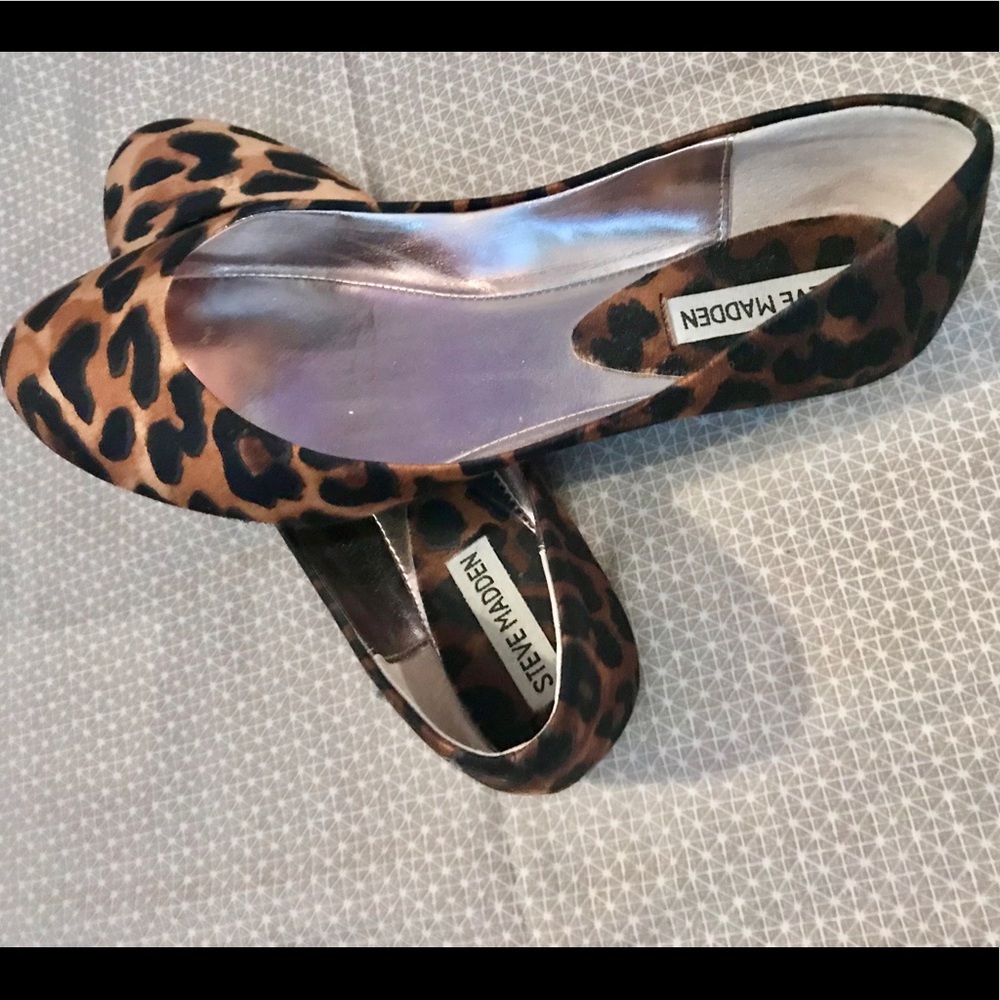 Steve Madden Leopard-Print Flats
