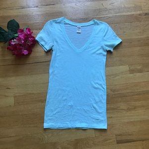 VS Pink V-Neck Mint