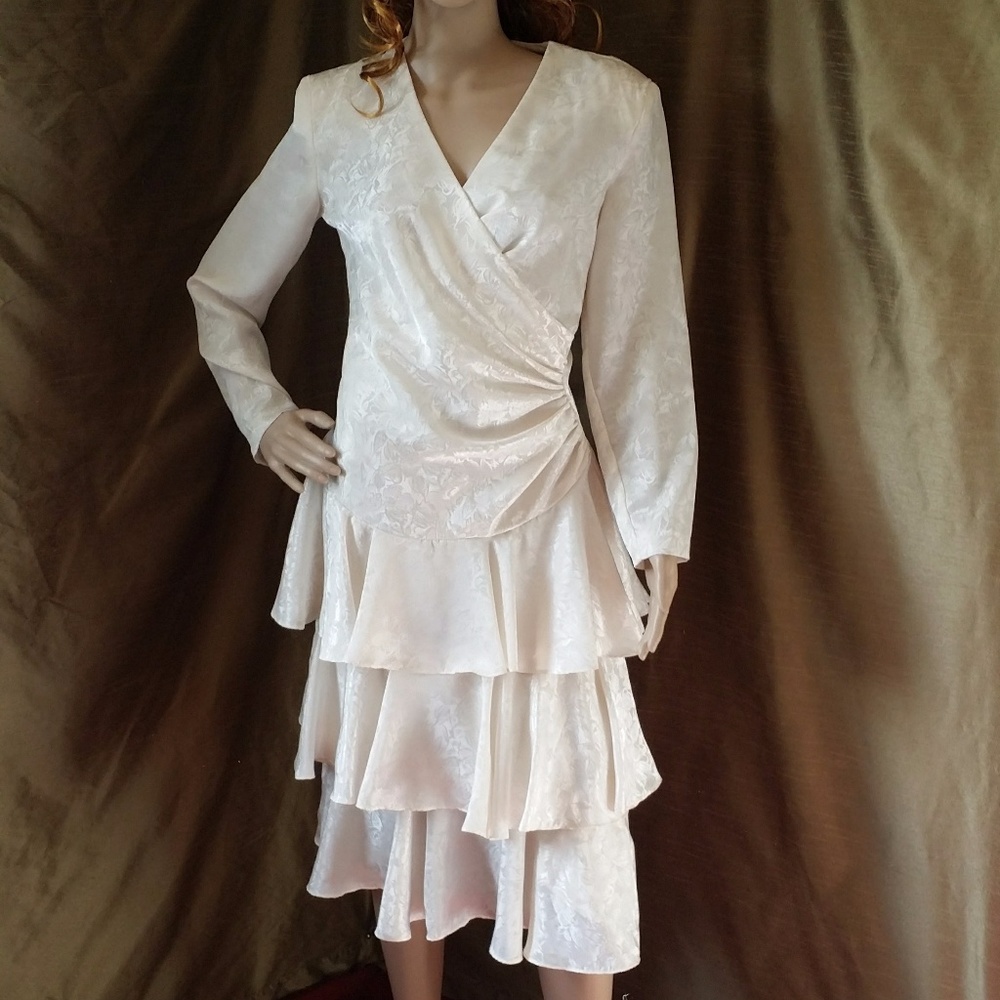 😺💖 VINTAGE Samantha Black Bridal Gown 💞