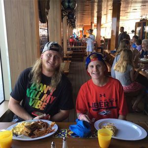 Meet your Posher, Christy